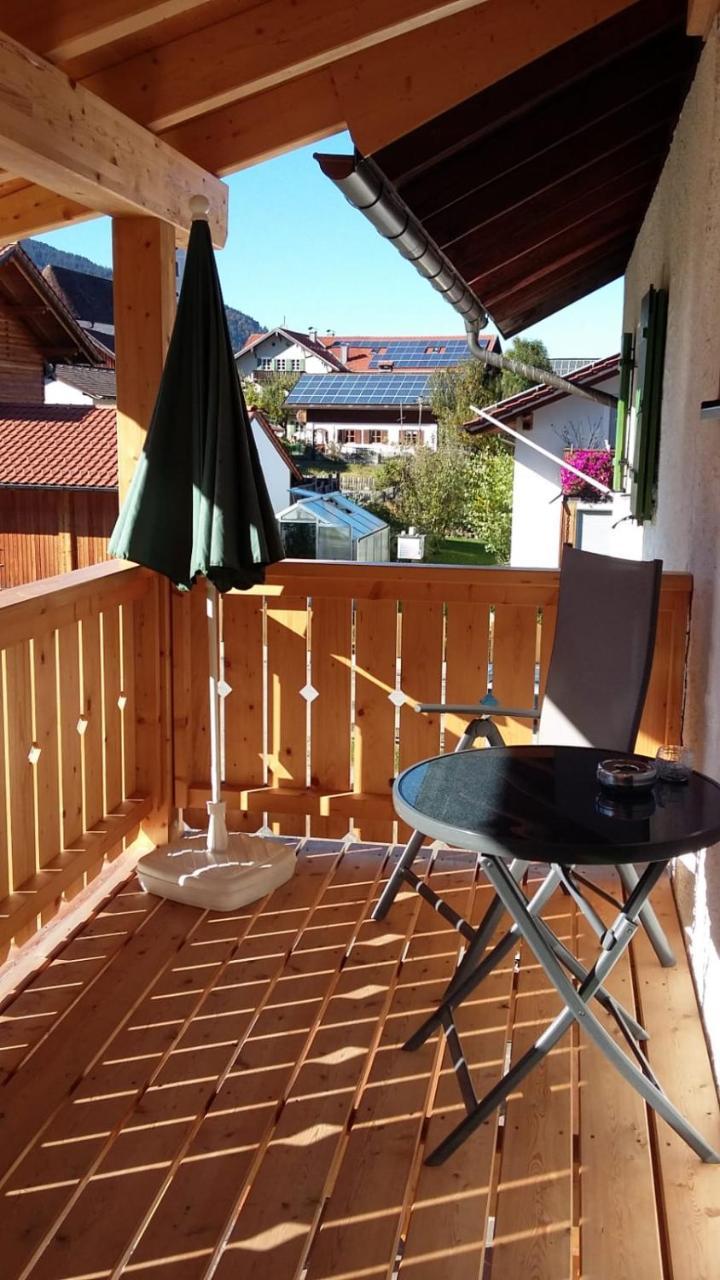 Gaestehaus Attenhauser Unterammergau Eksteriør billede